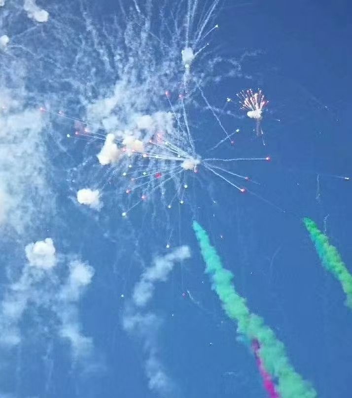 问鼎娱乐app智能工业园简约开工仪式圆满举行